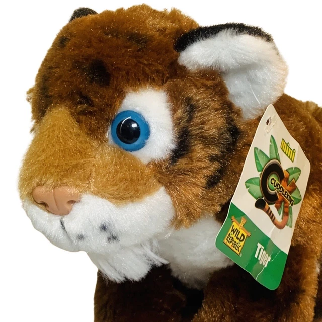 WILD REPUBLIC CUDDLEKINS Blue Eye Tiger Baby 10850 Plush Stuffed Animal