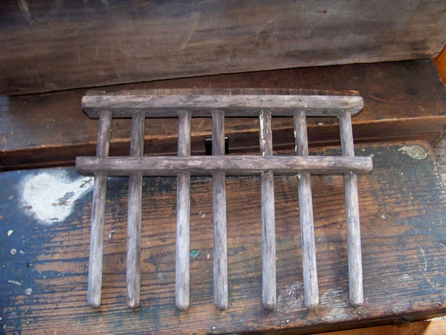 vintage tobacco drying rack PRIMITIVE VINTAGE TOBACCO Drying Rack Worn Dried Weathered Wood Natural  Patina $29.00