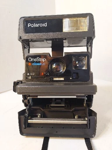 polaroid close up 600