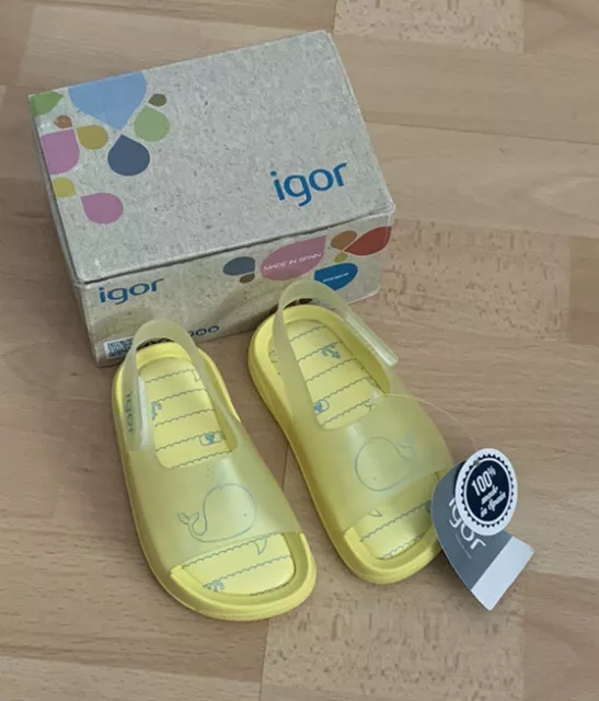 Infant size 4 jelly shoes hot sale