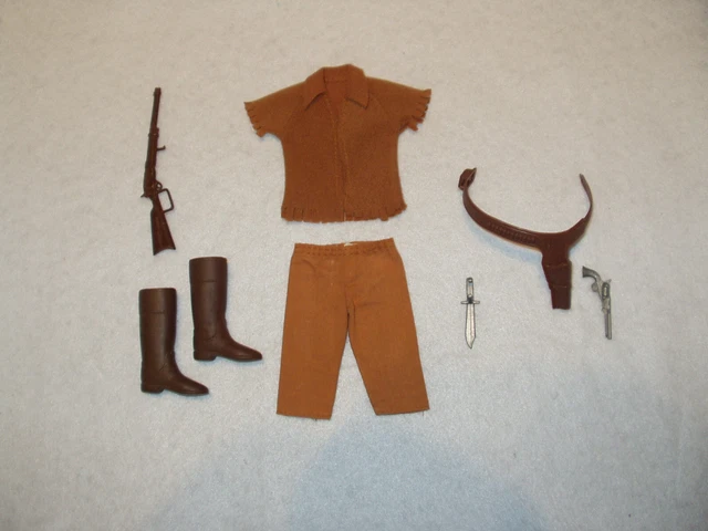 ACTIONFIGURER MED TILLBEHÖR, 7 st dockor, bl a Big Jim, Old Shatterhand