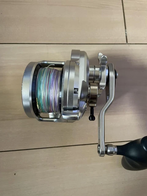 2000NR PG シルバー PEライン 2000NR PG シルバー PEライン （SLJ・ライトジギングのタックル