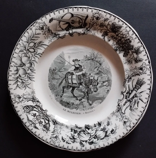 Assiette parlante en porcelaine de Gien histoire de Jeanne d'Arc n°2