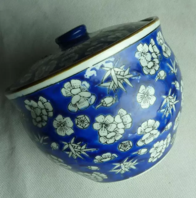 Joli Pot Couvert à Gingembre en Porcelaine de Chine