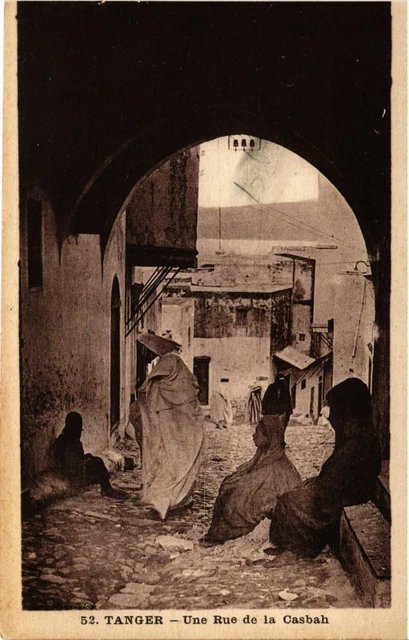 CPA AK TANGER Une Rue de la Casbah MAROC (796851)