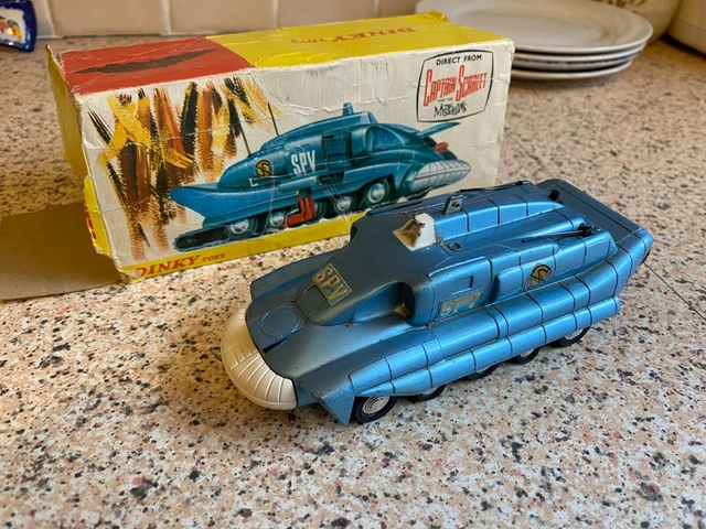 DINKY TOYS 104 CAPTAIN SCARLET SPECTRUM PURSUIT VEHICLE MECCANO ENGLAND TBE