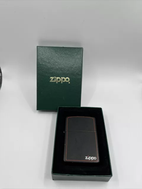 Rare 1997 Black With Red Border 218zb Niagara Falls Zippo Unfired With Rare Box