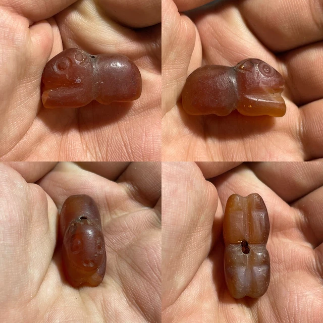 Central Asia Old Carnelian Agate Stone Carved Small Animal Bead Amulet
