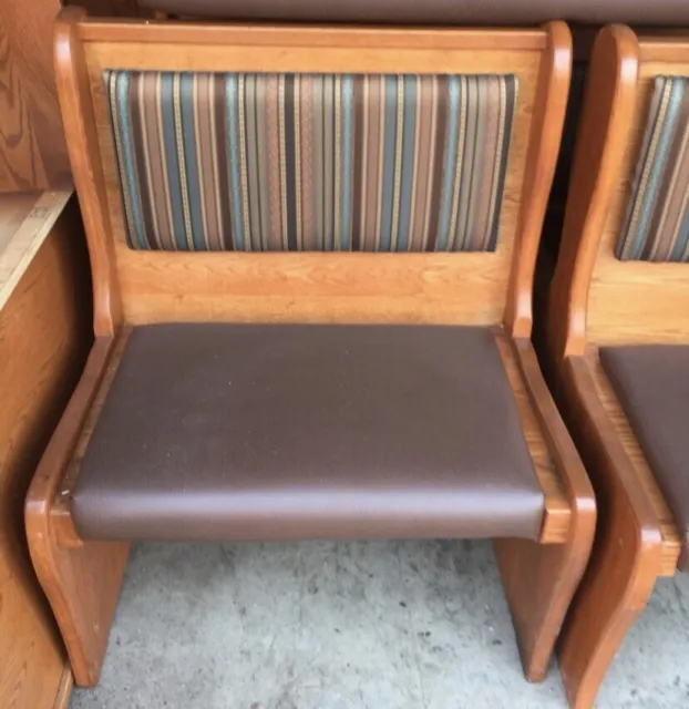 Barely Used Restaurant Booth Seating (2 Seaters & 4 Seaters)
