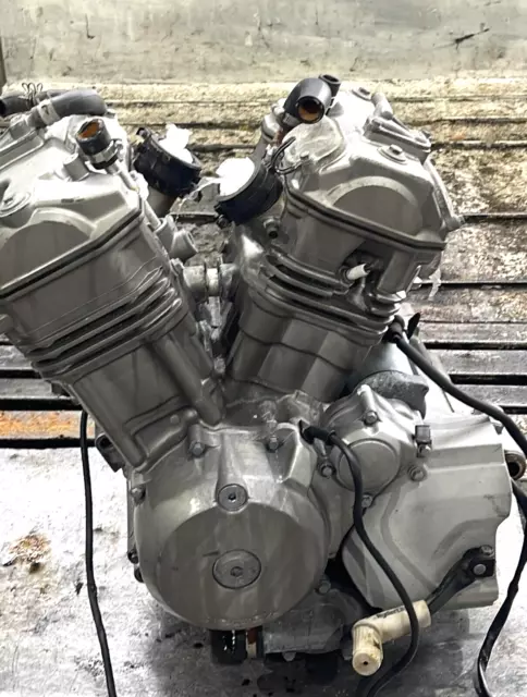 Ricambi Usati, Motore Honda Transalp 650  (Carburatore), Sigla : Rd10E-