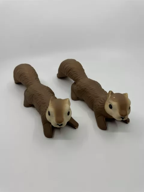 Set of 2 Vintage Ceramic Squirrel Tree Climber Wall Decor 11 Inches Outstretched