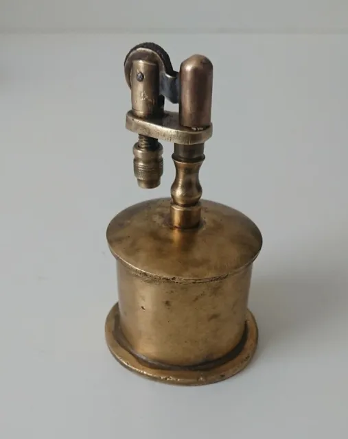 Briquet Ancien de Table Poilu  Tranchée Vintage WW1 Petrol Lighter