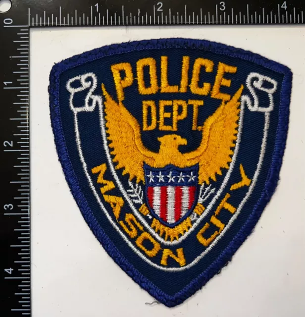 VINTAGE OBSOLETE Mason City Iowa IA Police Patch