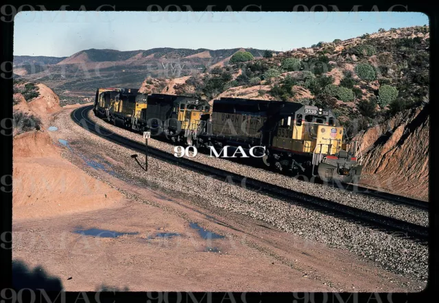 UNION PACIFIC-UPRR EMD SD40-2 #3530. Cajon Pass (CA). Original Slide 1986.