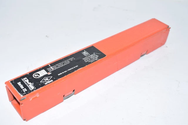 STI EZ Path Fire Barrier Pathway Series 22 10-1/2'' 1-1/2''