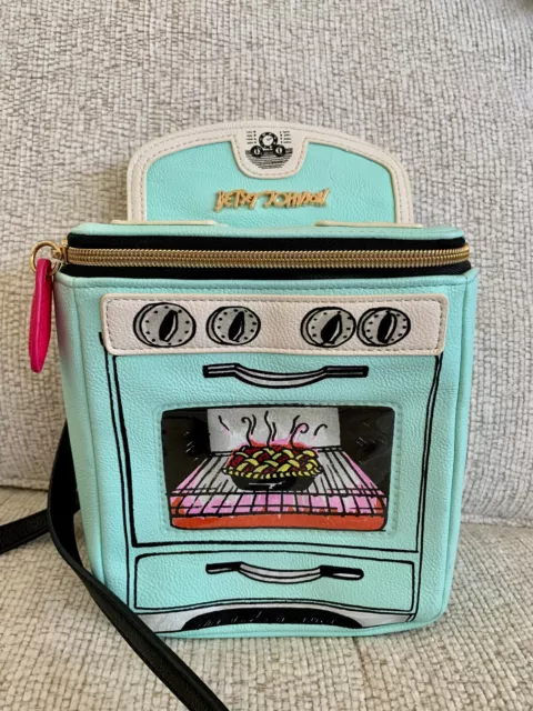 SUPER CLEAN BETSEY Johnson Stove Oven Purse Crossbody Mint Green