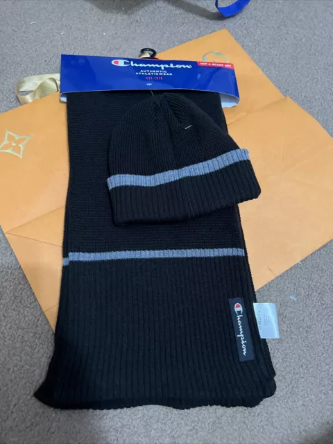 Champion Men's  Beanie and Scarf Set One Size - Black CH2053 NWT