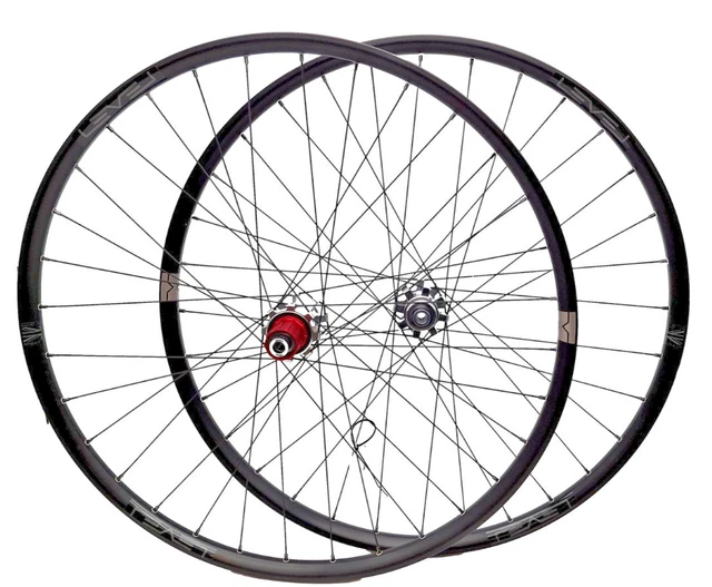 Stan's flow mk3 27.5 Formosa hub 12x142 Wheels & Wheelsets, Bike