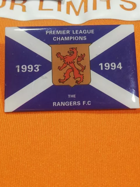 GLASGOW RANGERS FC Premier League Champions 1991/1992 Pin Badge £3.50 ...