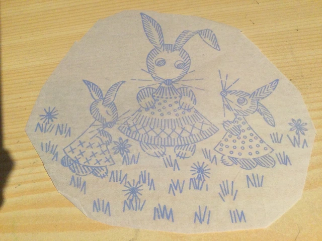 Sticken Aufbügelmuster Ostern Osterhasen Stickvorlagen