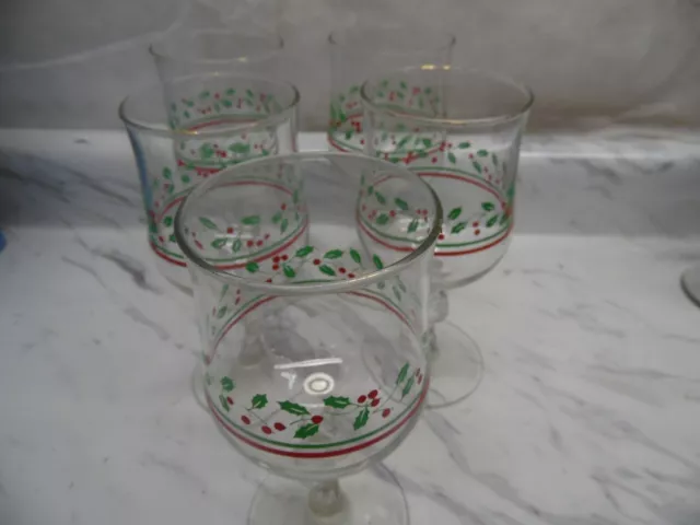 5 Vintage Arbys Libbey Stem bow Glasses Holiday Holly Berry Christmas Glass 1986