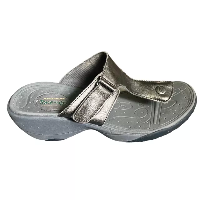 Skechers Womens Sz 7 Tone Ups Flip Flop Thong Sandals Pewter Wedge Heel