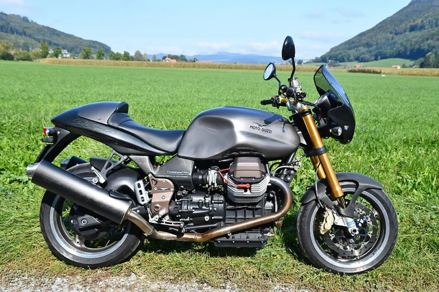 Manuale Officina riparazione MOTO GUZZI cafe sport v11 2003-2006 ENG PDF