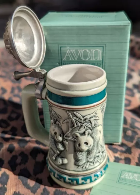 NEW Avon Fine Collectables Endangered Species Mini Stein-The Giant Panda 1990 2