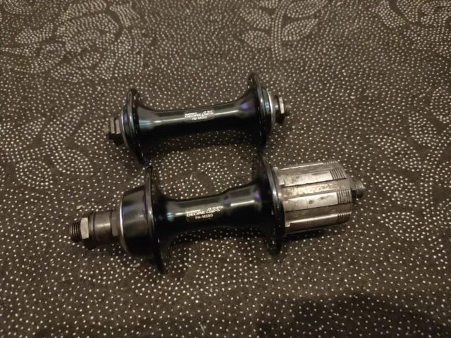 Shimano Deore LX Retro Bicycle Hubs M560 Smooth Bearing Good Condition Retro