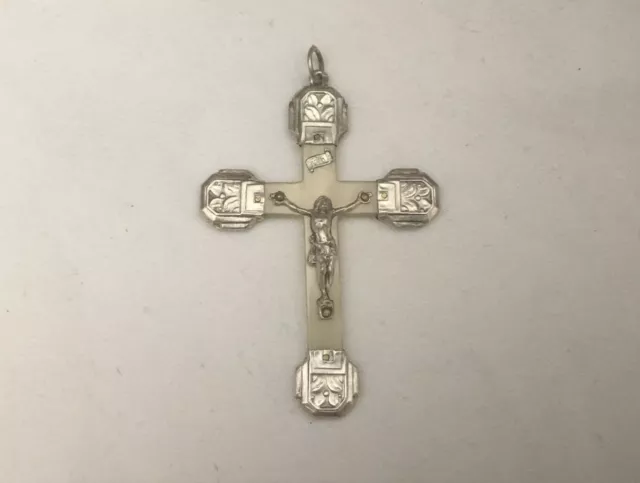 Ancien pendentif ART DECO nacre Argent massif Croix Crucifix Christ Bijoux 1930
