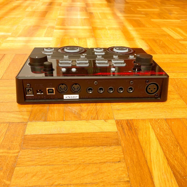 Boss RC-202 Loop Station with original box, documents and power supply! Mint! 7