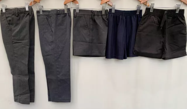 Pacchetto ragazzi pantaloni unifom scuola pantaloncini età 4 anni John Lewis TU
