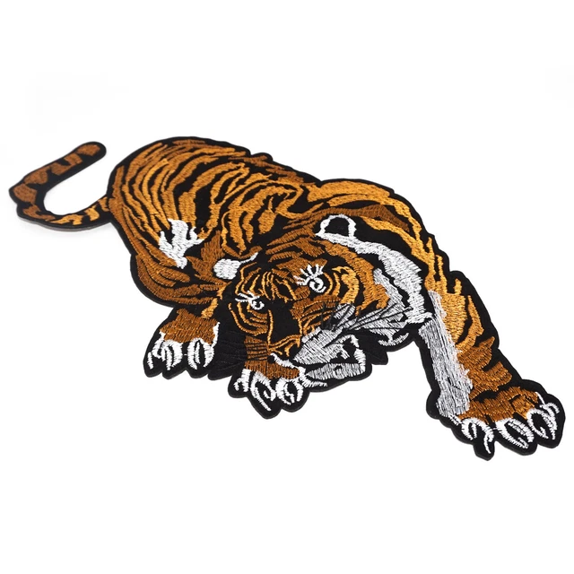 Grand écusson Brodé Cyber Tigre – Fer à Repasser – Dos De Veste – Neuf