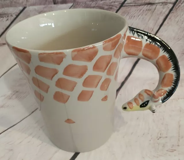 PIER ONE 1 Imports  Hand Painted Giraffe Safari  Africa 3D Coffee Mug Stoneware