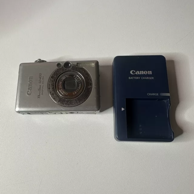 Canon PowerShot SD400 Digital ELPH 5 MP Digital Camera