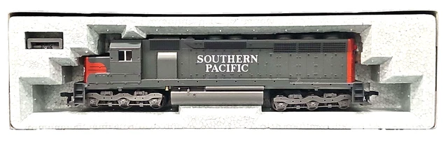 KATO　EMD SD45 【37-1719】 HO Kato 37-1719 EMD SD45 Wisconsin Central #6852 Diesel