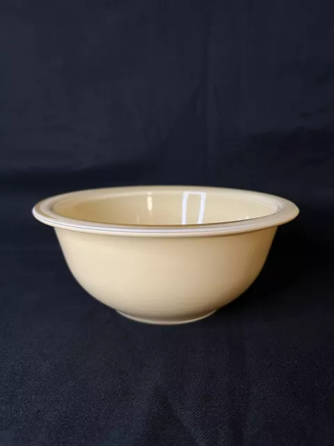 Pyrex Pastel Clear Bottom 1L Nesting Bowl #322 Light Yellow  Used