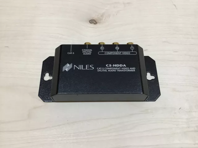 Niles C5-HDDA CAT-5 Component Video and Digital Audio Transformer