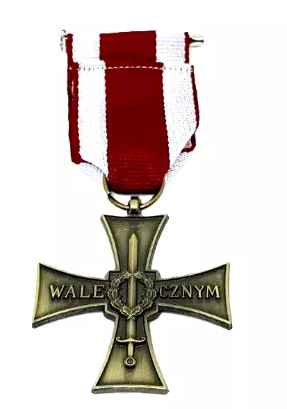 Polen polnische Medaille Tapferkeitskreuz Militari Emaille Reproduktion