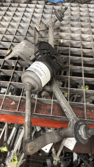moteur d'essuie-glace arrière peugeot 205 - référence 6405.69 ou 6405