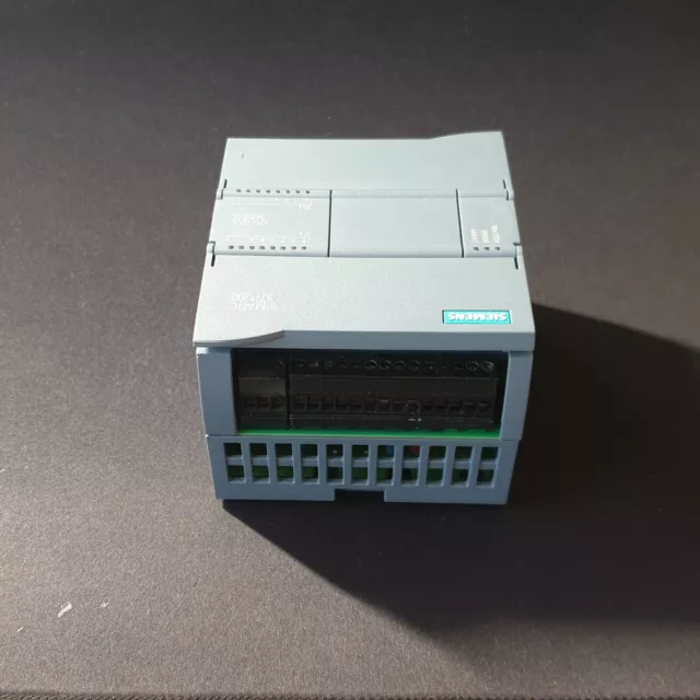Siemens Simatic S7-1200 1211C CPU (6ES7211-1AE40-0XB0), wie Neu
