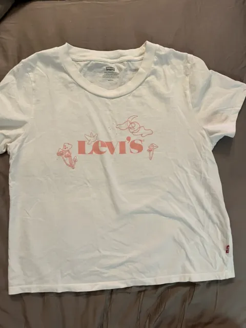 MSRP $25 Levis Trendy Plus Cotton Graphic T-Shirt White Size Small