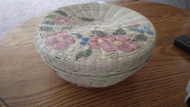 Vintage Round Basket Hand Painted   Nice!
