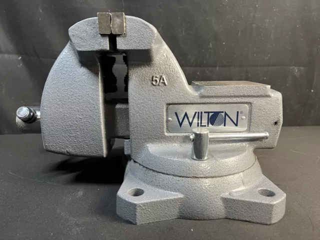 Wilton 21400 745 5" Mechanics Bench Vise New Open Box