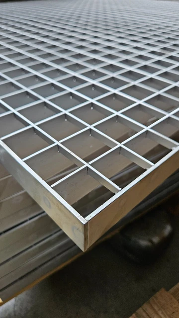 Industrie Gitterrost 500x1000x 30/30 Tragstab 30/5 mm befahrbar Schwerlastgitter Industrie Gitterrost 500x1000x 30/30 Tragstab 30/5 mm befahrbar Schwerlastgitter
