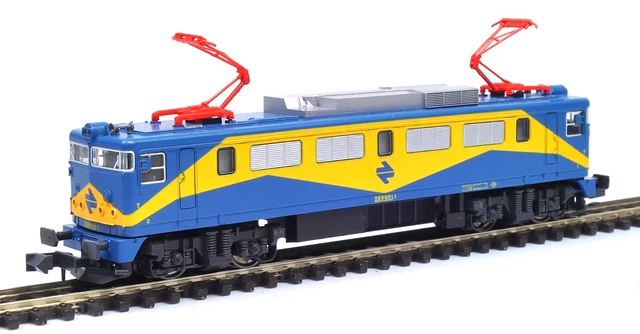 KATO 137-1302 - Locomotora Mitsubishi 269-092-3 Renfe Taxi