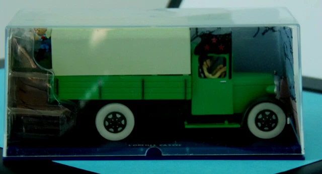 SPLENDIDE VOITURE NEUVE TINTIN 1/24° EN BOITE + FASCICULE N°55 - A