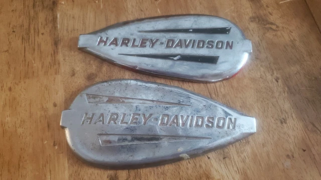 ORIGINAL HARLEY KNUCKLEHEAD Gas Tank Emblems Badges OEM 1940 - 46 ...