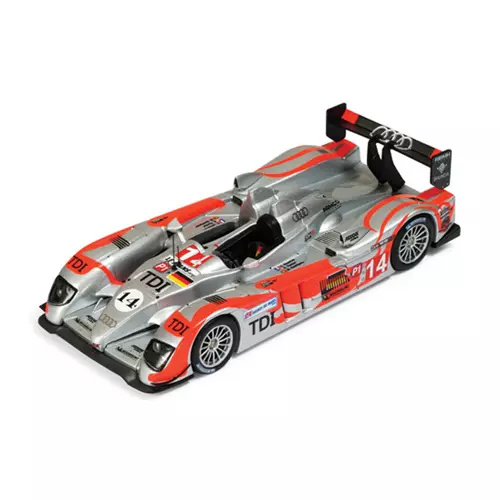 AUDI R10 TDI N.14 LMP1 LE MANS 2010 BOUCHT-RODRIGUES-TUCKER 1:43 Ixo Model