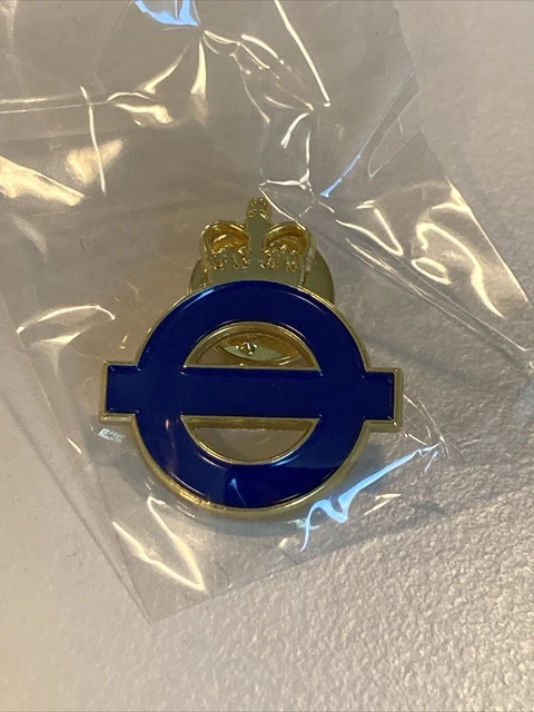 RARE TFL KING'S Coronation Roundel Badge London Underground Transport ...